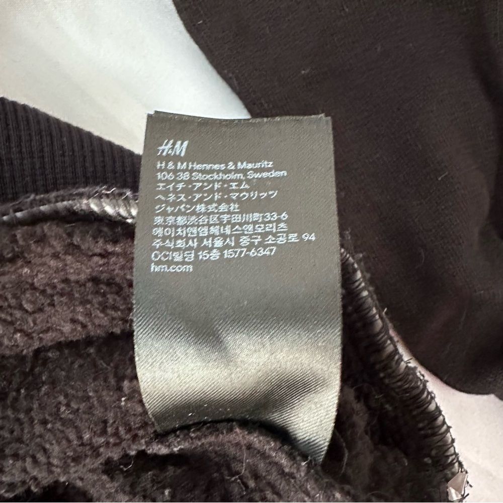 Disney Mickey H&M collab Halloween pullover sweatshirt - Picture 12 of 13